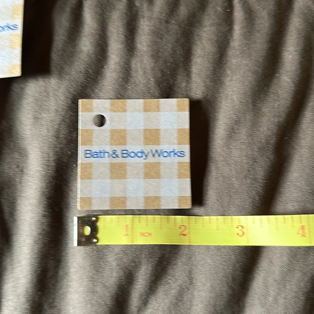 Bath & Body Works Small Cardboard Gingham Gift Tags